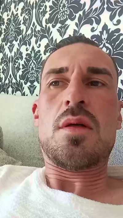 HECTOrr1r1 live cam on Cam4