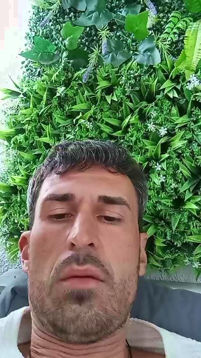 HECTOrr1r1 live cam on Cam4