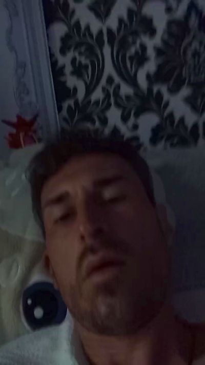 HECTOrr1r1 live cam on Cam4