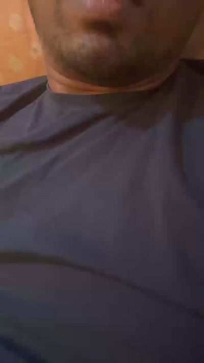 HFEBIN live cam on Cam4
