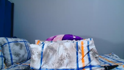 HOTTYBUSTYS live cam on Cam4