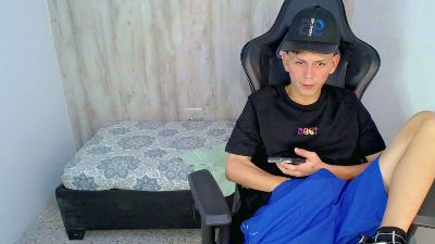 HOT_ATHLETES live cam on Cam4