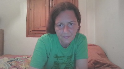 Hada_Cristal live cam on Cam4