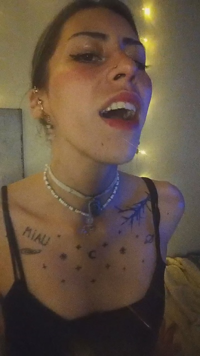 Haditamaldita live cam on Cam4