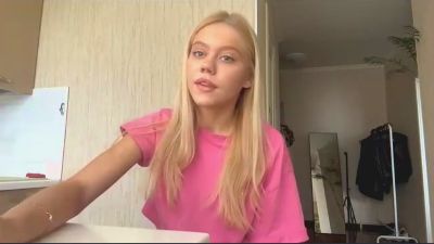HaileyMillea live cam on Cam4