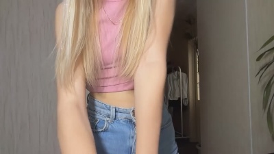 HaileyMillea live cam on Cam4