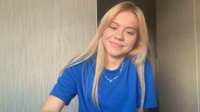 HaileyMillea live cam on Cam4