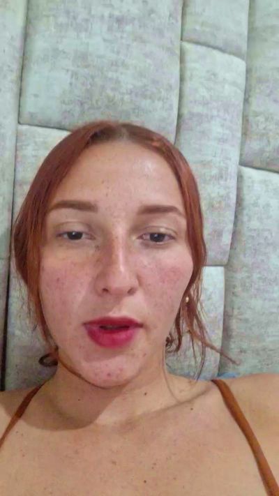 Haily_44 live cam on Cam4