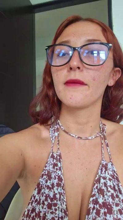 Haily_44 live cam on Cam4