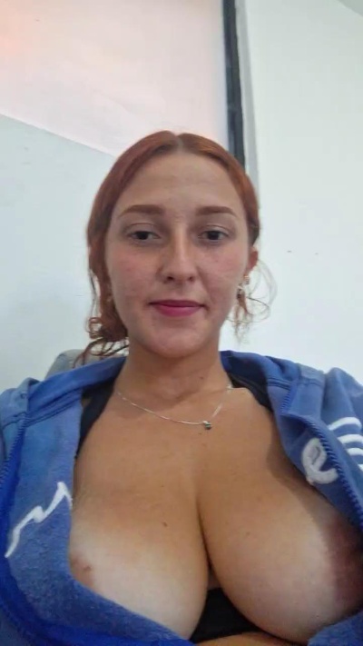 Haily_44 live cam on Cam4