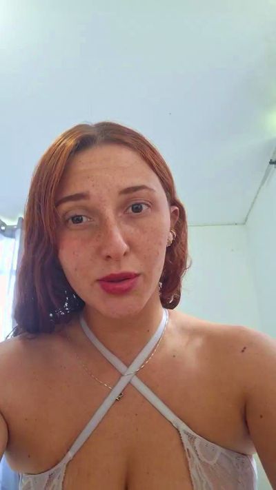 Haily_44 live cam on Cam4