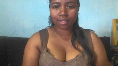 Haingo03 live cam on Cam4