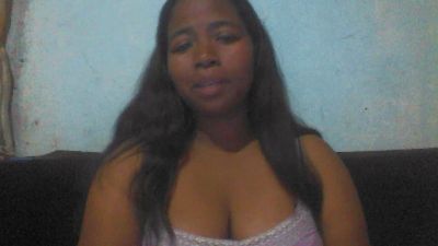 Haingo03 live cam on Cam4