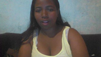 Haingo03 live cam on Cam4