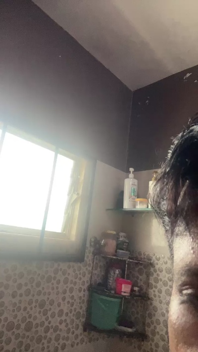 HairyIndiann live cam on Cam4