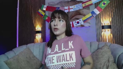HairyValeri live cam on Cam4