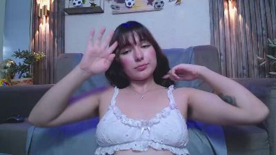 HairyValeri live cam on Cam4