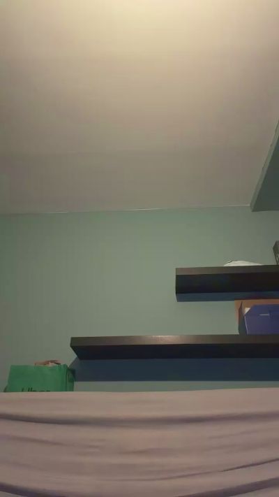 Hakan_bursa live cam on Cam4