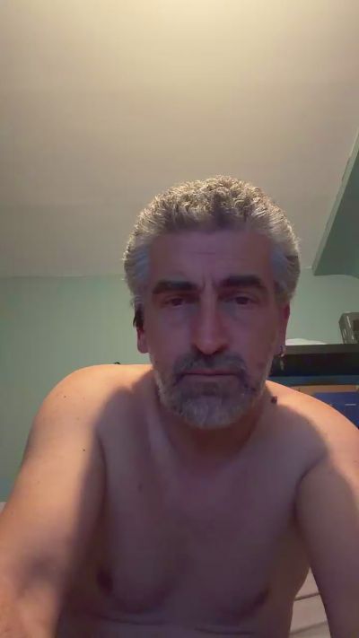 Hakan_bursa live cam on Cam4