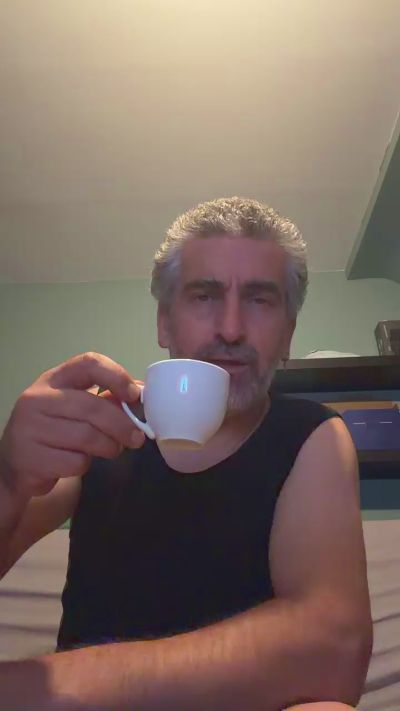 Hakan_bursa live cam on Cam4