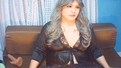 Haliya_18 live cam on Cam4