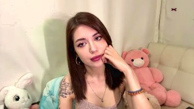 HalleyCentrone live cam on Cam4