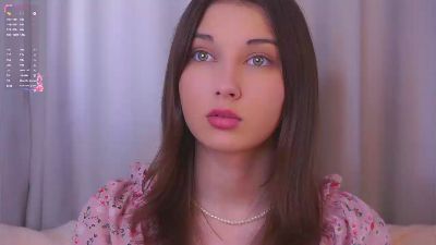 HallieBulfer live cam on Cam4