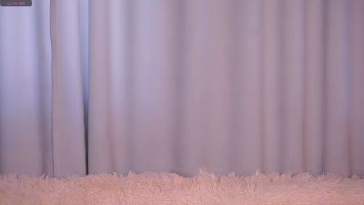 HallieBulfer live cam on Cam4