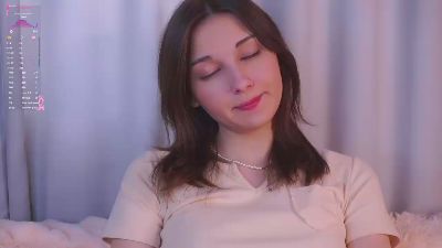 HallieBulfer live cam on Cam4