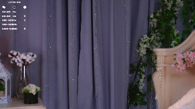 HallieBulfer live cam on Cam4
