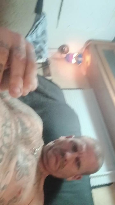 Hamboned78 live cam on Cam4