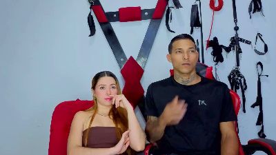 Hana_and_Zeta live cam on Cam4