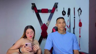 Hana_and_Zeta live cam on Cam4