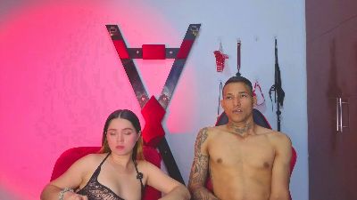 Hana_and_Zeta live cam on Cam4