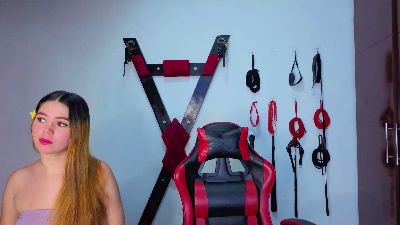 Hana_and_Zeta live cam on Cam4