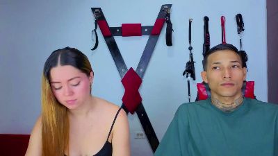 Hana_and_Zeta live cam on Cam4