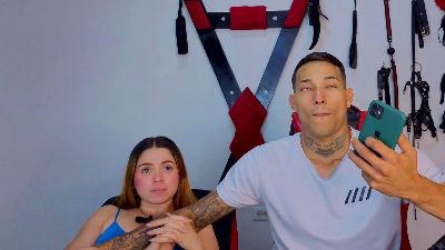 Hana_and_Zeta live cam on Cam4