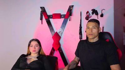 Hana_and_Zeta live cam on Cam4