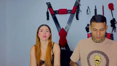 Hana_and_Zeta live cam on Cam4