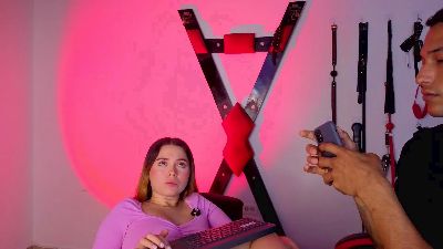 Hana_and_Zeta live cam on Cam4