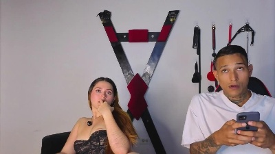 Hana_and_Zeta live cam on Cam4