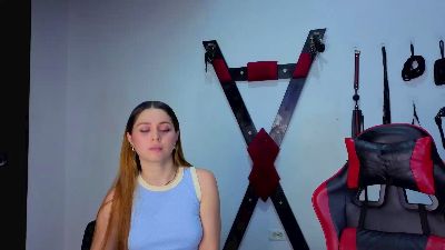 Hana_and_Zeta live cam on Cam4