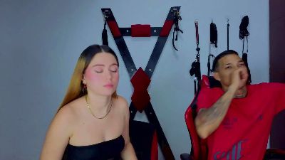 Hana_and_Zeta live cam on Cam4