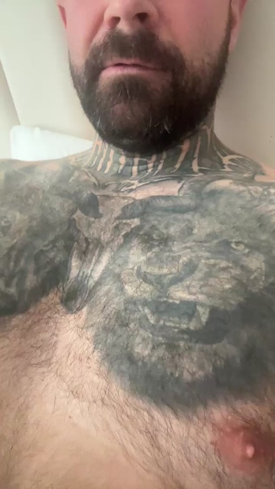 HandyMan1 live cam on UnifiedCams