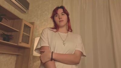 HangGamache live cam on Cam4
