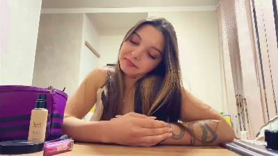 HannaShine live cam on Cam4
