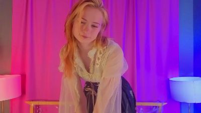 HannaWalton live cam on Cam4