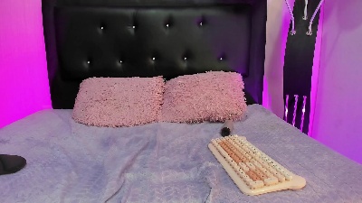 Hanna_Kl live cam on Cam4