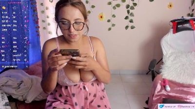 Hanna_Tm live cam on Cam4