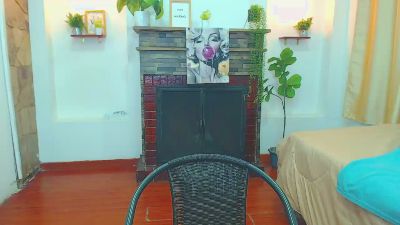 Hannha_1 live cam on Cam4